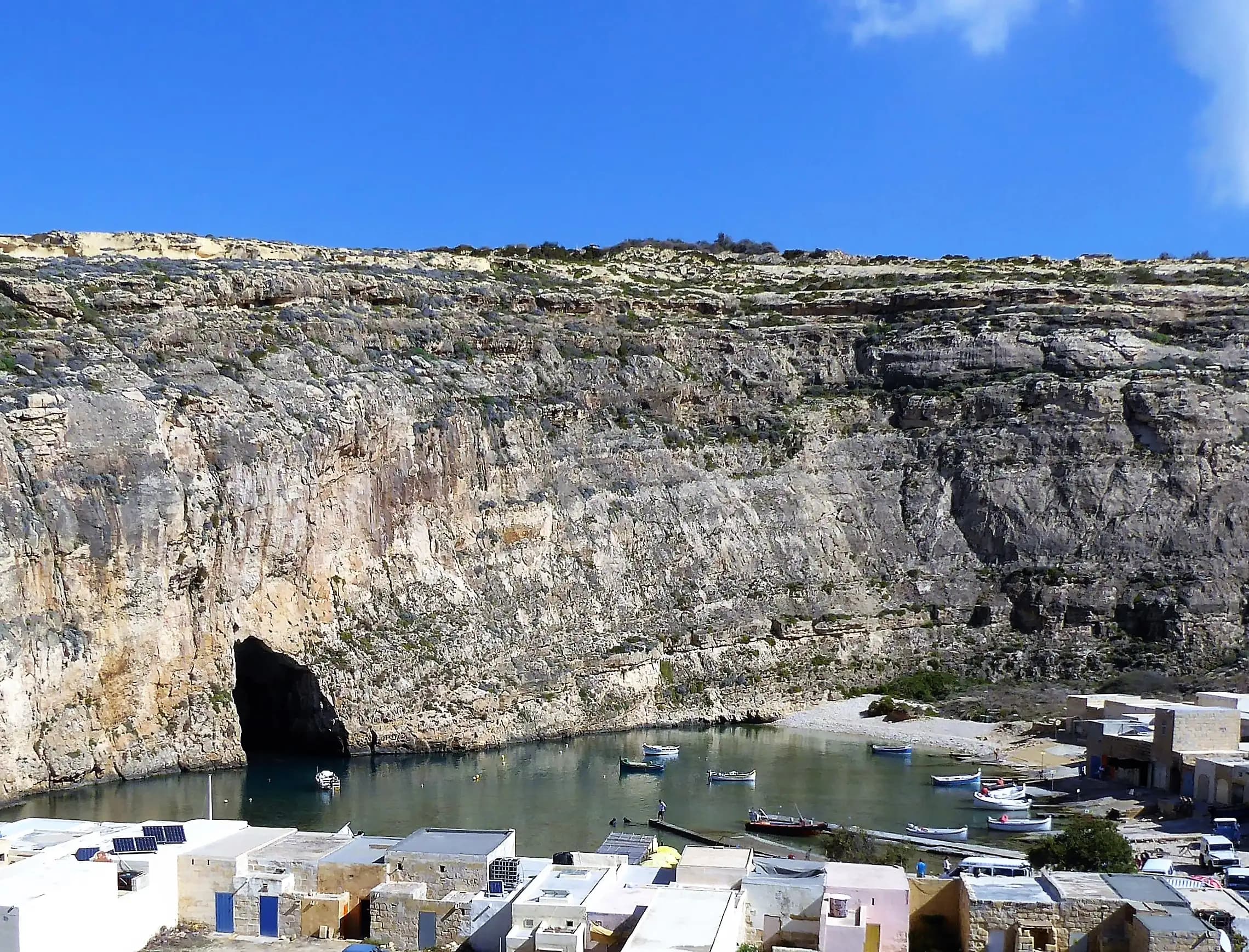 Dwejra Bay